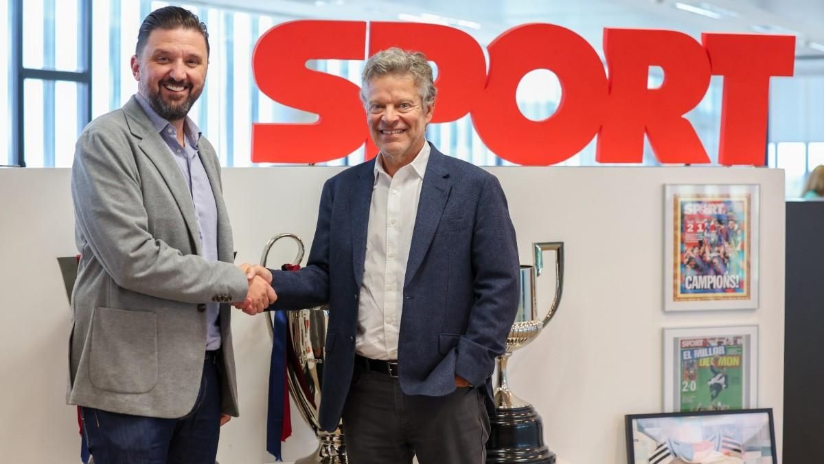 Kamenjasevic, junto al directo del SPORT, Joan Vehils