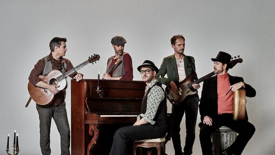 Doolin’, Juan Mari Beltran, Xabi Aburruzaga, Karmento y Faltriqueira acudirán al Aitzina Folk