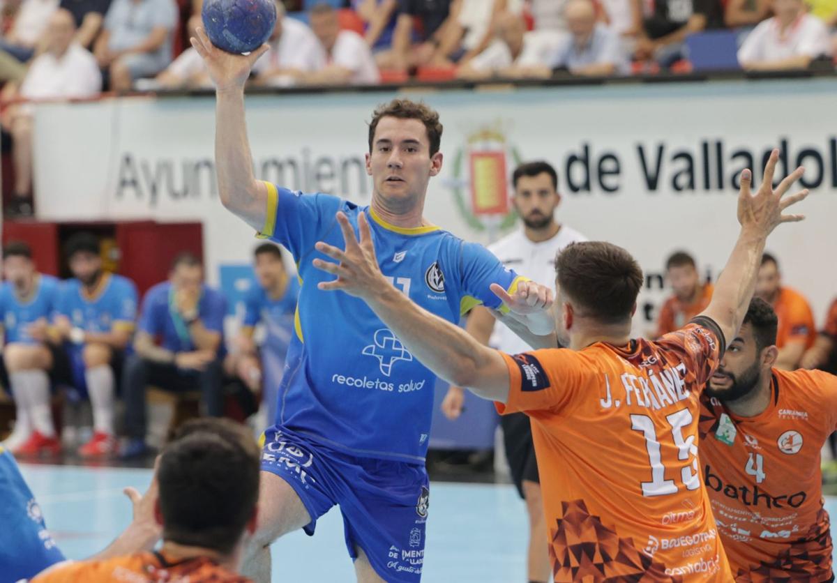 El Recoletas visita al Bathco Torrelavega, último equipo que le ganó en Huerta