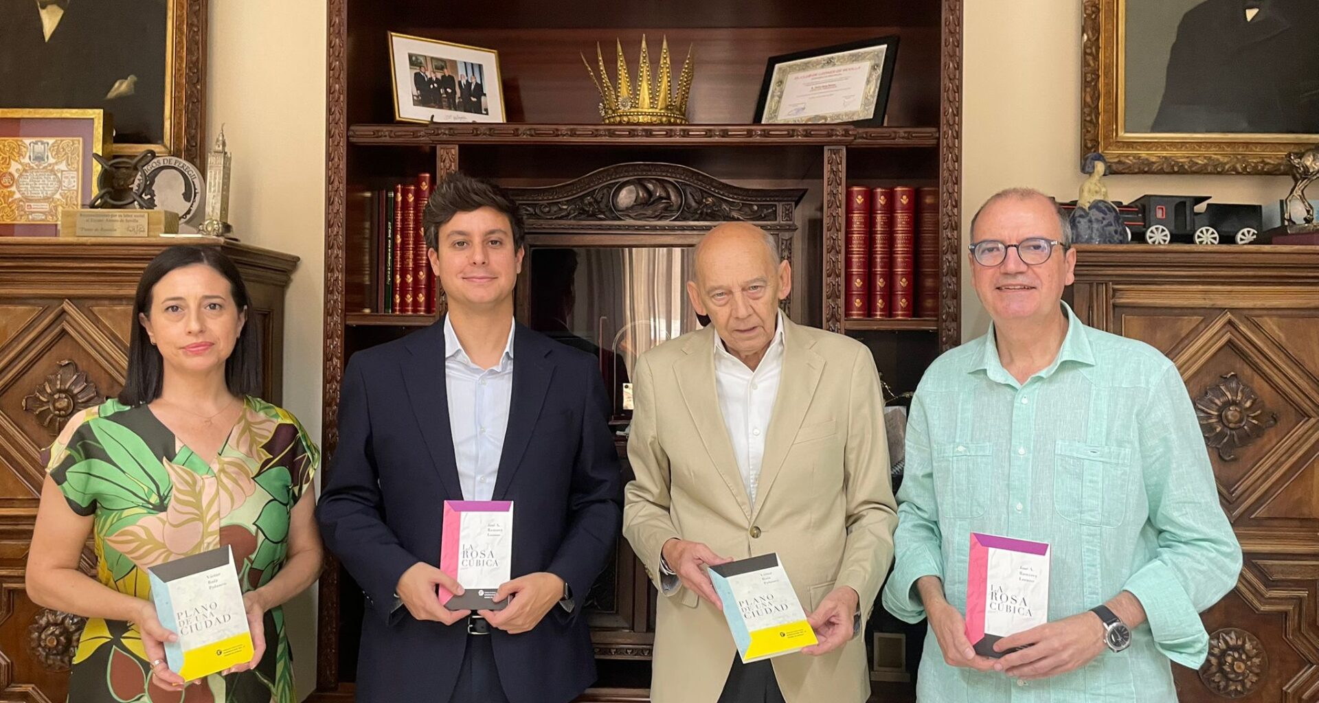 La Diputación entrega al Ateneo de Sevilla los poemarios ganadores del I Premio Ateneo de Poesía 'Generación del 27'