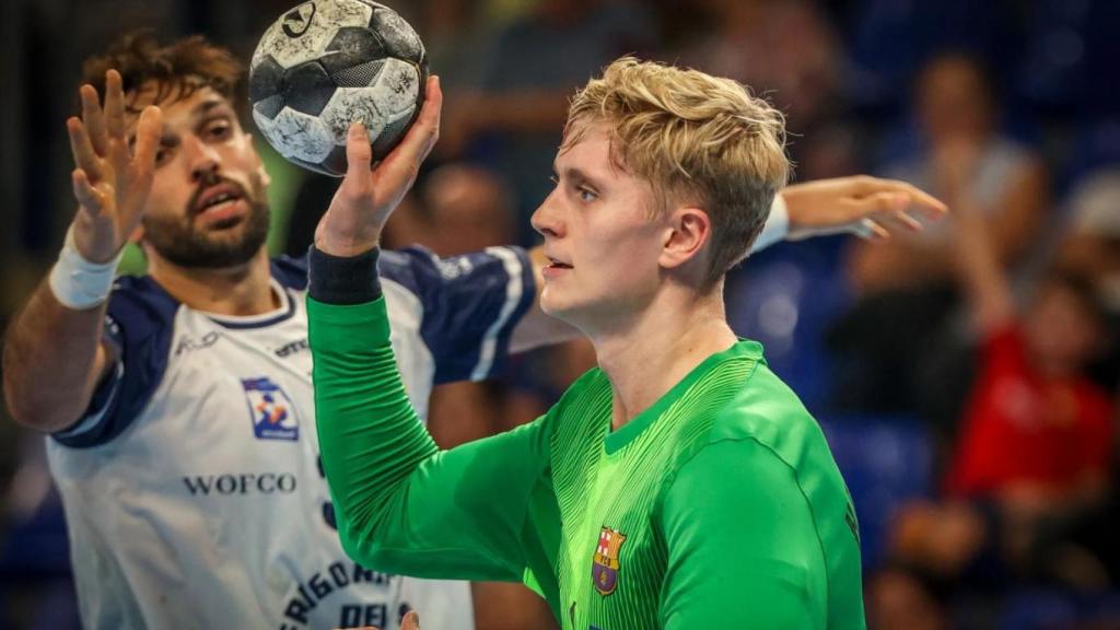 Viktor Hallgrimsson, durante el Barça de balonmano-Cangas