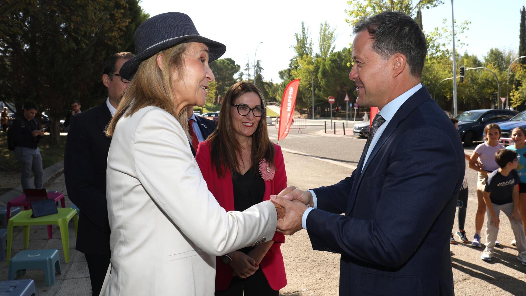 Velázquez anuncia una gran zona peatonal en Vía Tarpeya durante la visita de la infanta Elena a Toledo