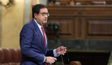 El concurso de la TDT premiará las propuestas que refuercen el "pluralismo" y fomenten las lenguas cooficiales