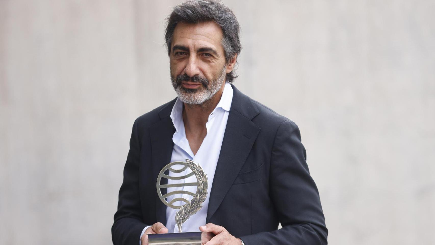 "Pocas novelas han vendido como 'El Quijote', y nadie dice que es mala. Yo reivindico lo popular"