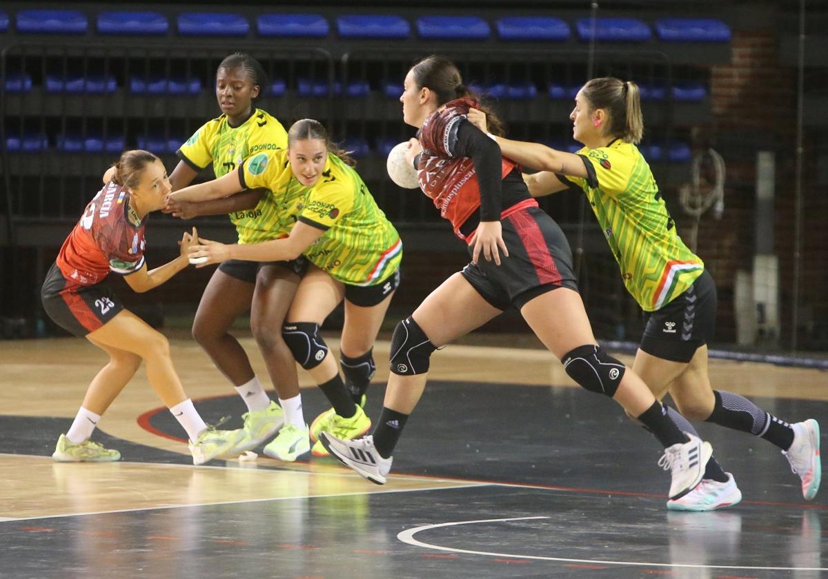 El Grafometal crece desde la defensa