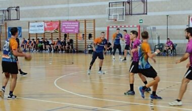 Cuatro victorias en seis encuentros para el balonmano mahonero