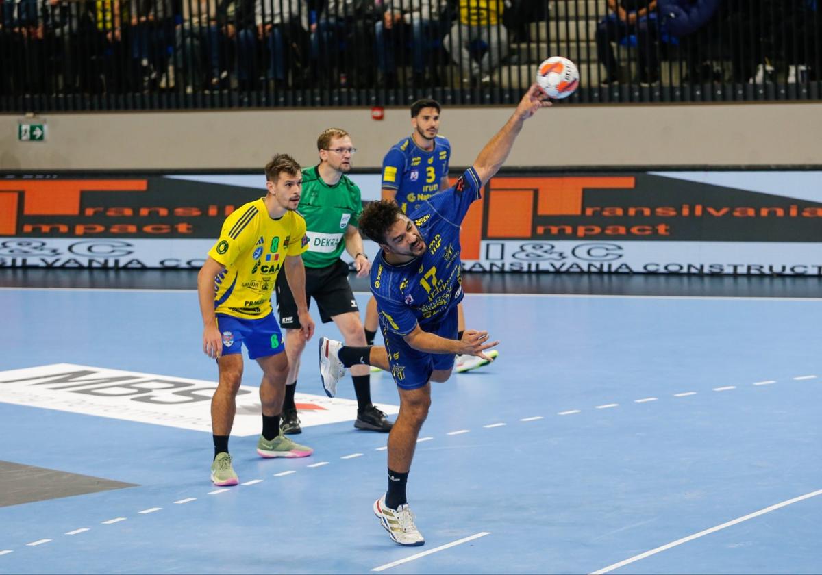 Rodrigo Salinas se coloca casi a la altura de Nenad Perunicic