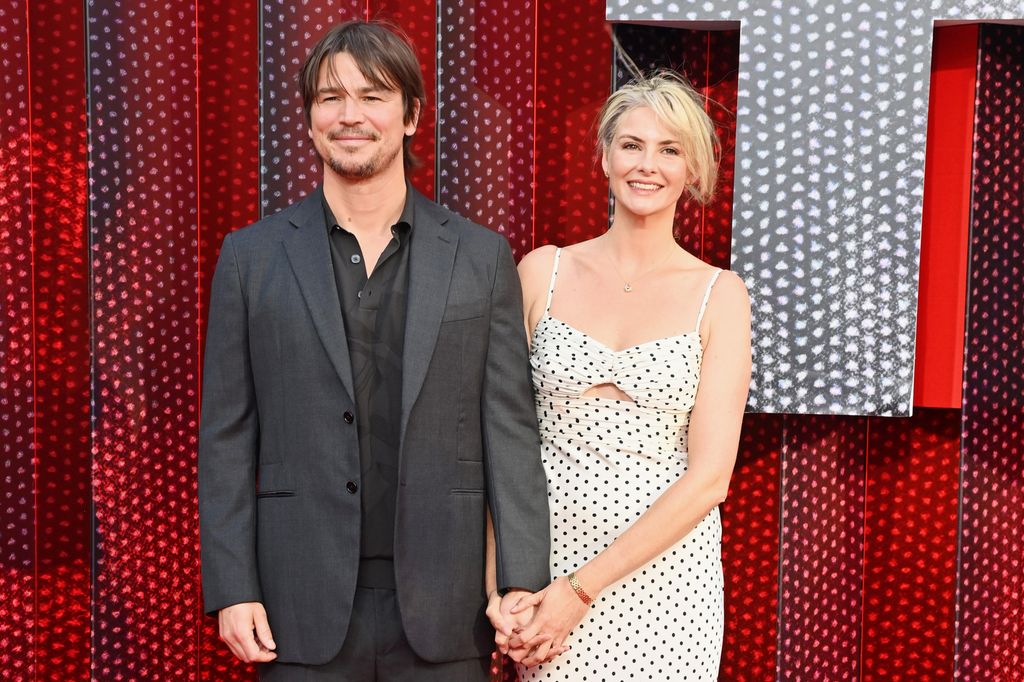 Josh Hartnett y su esposa, Tamsin Egerton, con quien tiene cuatro hijos