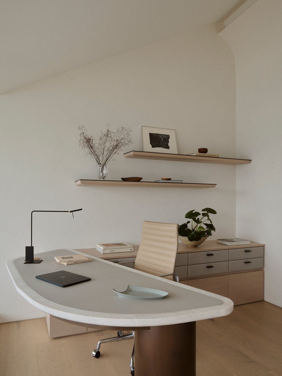 queriamos que los clientes se sintieran como si estuvieran de viaje, la reforma de una casa para un promotor y un artista