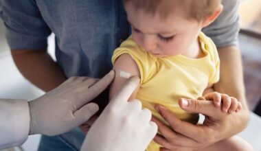 Buenas noticias para los que van a ser padres en 2026: los ingresos por bronquiolitis caen un 75% gracias a la inmunización