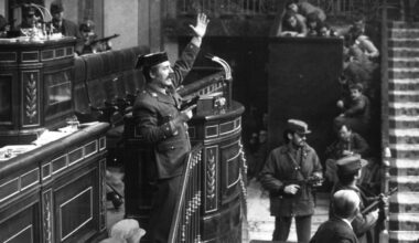 El teniente coronel Antonio Tejero, autor del golpe de Estado del 23F, en estado crítico