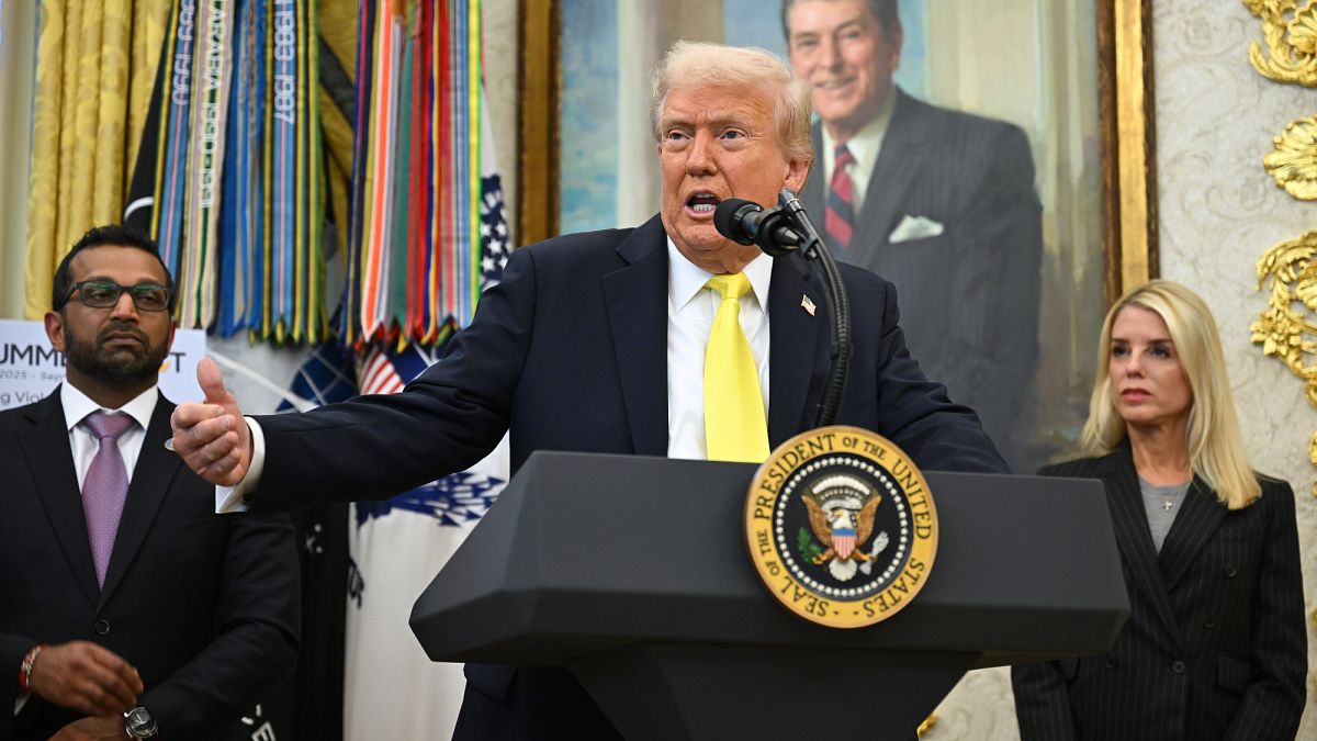 Trump dice que EE.UU. realiza operaciones secretas de la CIA en Venezuela