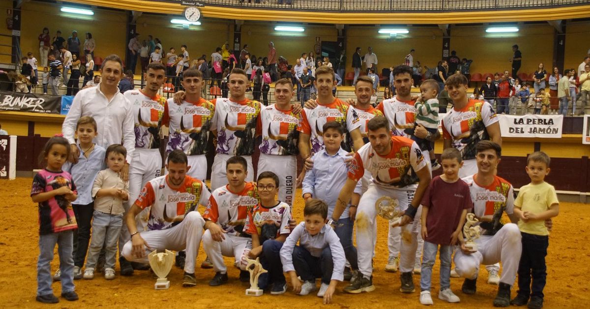 Javier Pérez gana el concurso De la Villa de Alba de Tormes