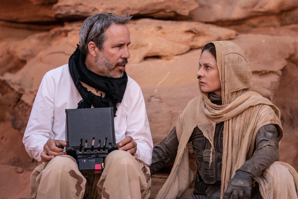 Denis Villeneuve y Rebecca Ferguson en el rodaje de 'Dune'