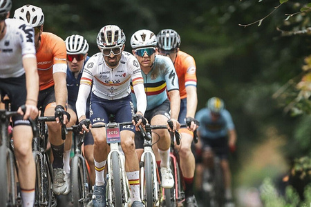 Loren Herrera, mejor español de su categoría en su primer Mundial de Gravel