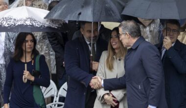 Abascal seguirá el desfile militar del 12-O «desde la calle» y no irá al Palacio Real para «no blanquear al Gobierno corrupto»