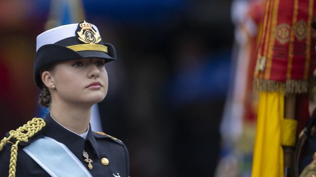 Imagen después - Guía completa para seguir el desfile militar del Día de la Fiesta Nacional: casi 4.000 militares, 45 aviones y más de 100 vehículos