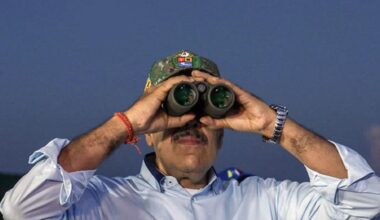 Venezuela denuncia que cazas de EE.UU. «se han atrevido a acercarse» a sus costas