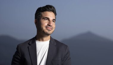 Javier Castillo presenta 'El susurro del fuego' en el Aula de Cultura de SUR