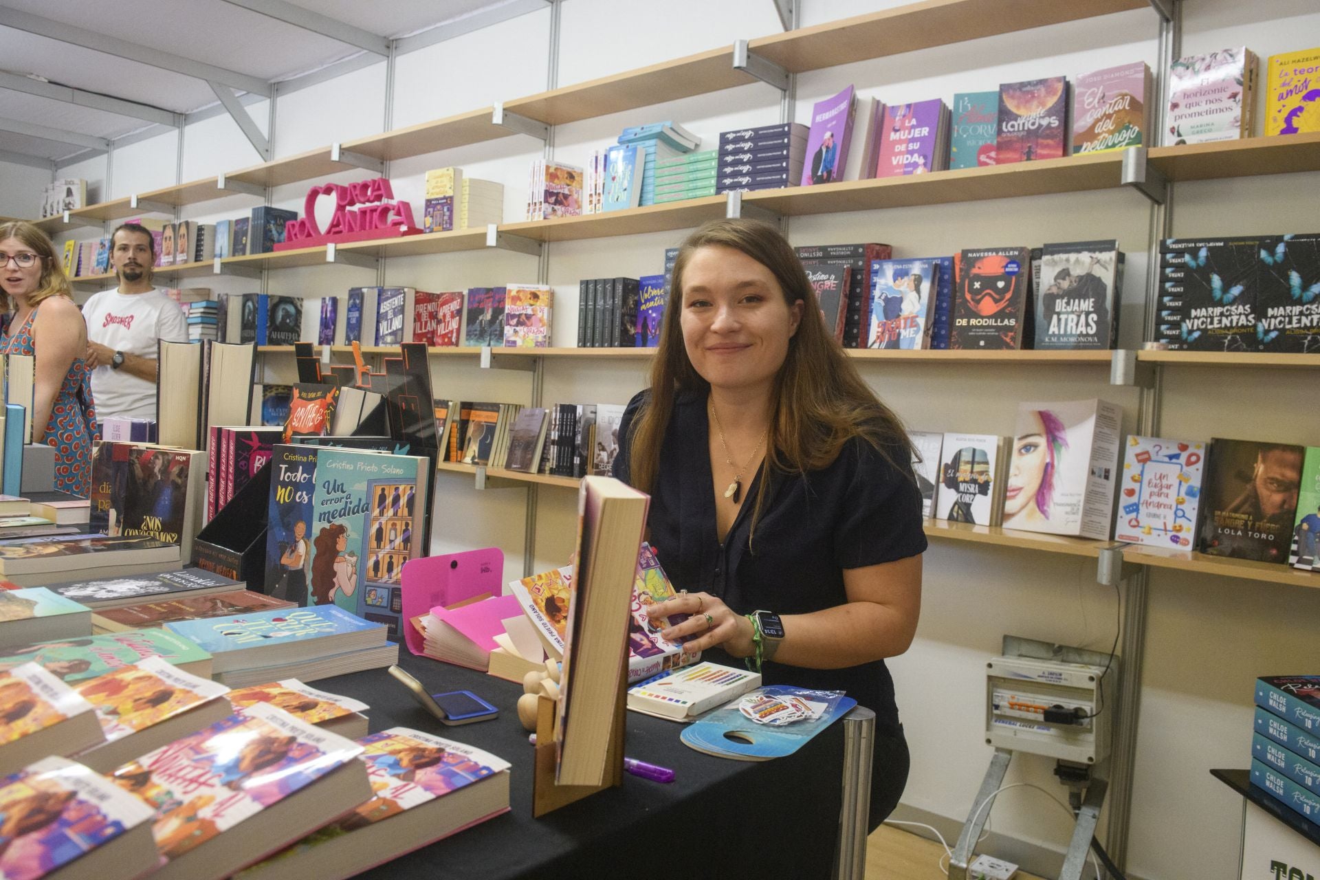 En imágenes, la Feria del Libro de Murcia: aperitivo entre libros en Alfonso X