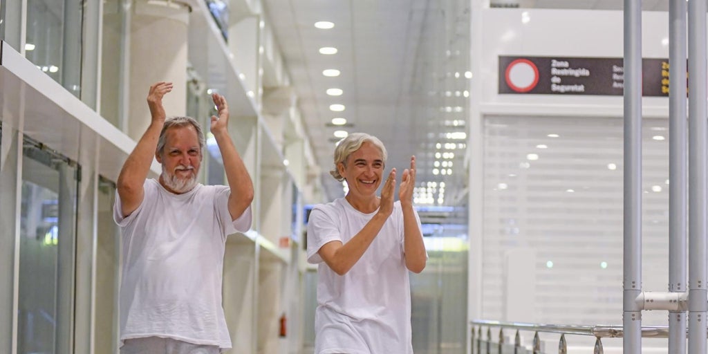 Los cargos públicos de la flotilla siguieron cobrando durante el viaje