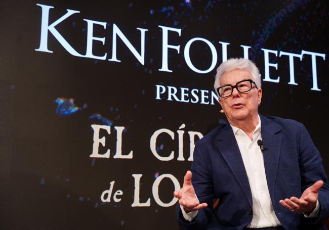 Ken Follett, durante su presentación en Madrid
