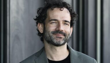 Luis López Carrasco: «Todos tenemos una máquinadel tiempo que es el cerebro, que nos permite viajar a travésde la imaginación y el recuerdo»