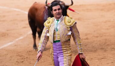 Corrida de toros de la Hispanidad y cómo verla en diferido gratis por televisión: la tarde que Morante se cortó la coleta