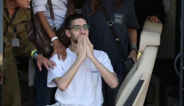 Vuelve a casa Evyatar David, el rehén al que Hamás obligó a cavar su propia tumba