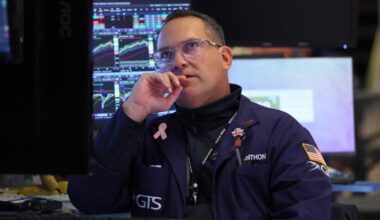 La crisis de dos bancos regionales en EE.UU. hunde a las entidades europeas en Bolsa