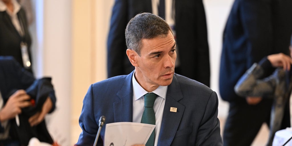 La UE da largas a Sánchez con su propuesta de cambio de hora y le dice que no es una prioridad