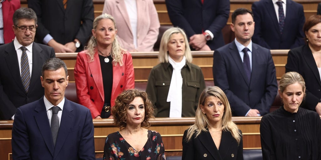 Sánchez se parapeta tras las víctimas de la dana para no responder sobre la corrupción en el PSOE