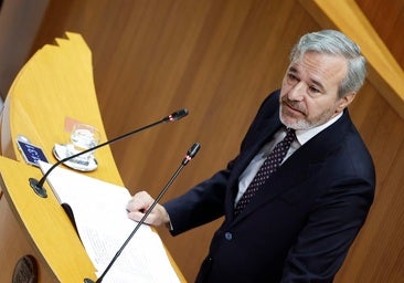 Azcón estalla contra Vox y en defensa de Lambán: «Nos pusimos coche oficial al dejar de ser presidentes por su estado de salud»