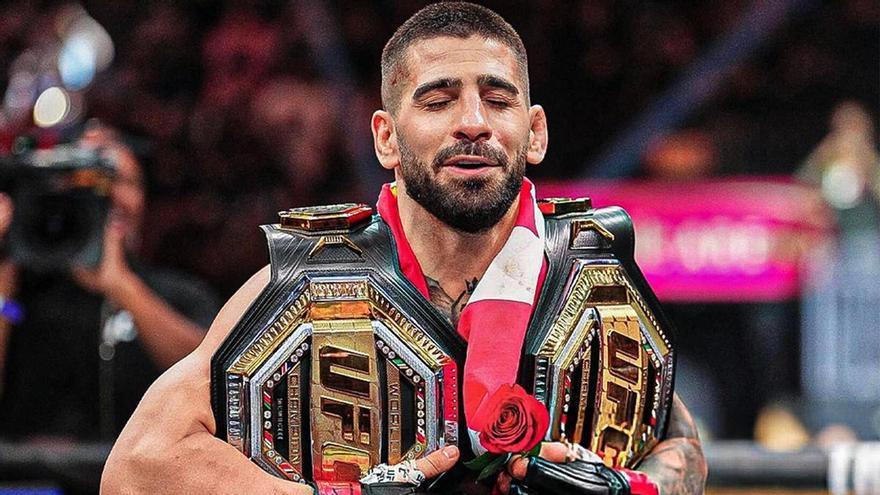 Topuria, campeón ligero de la UFC al vencer por nocaut a Oliveira