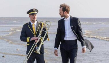 "Con fanfarria", un filme francés, para Amantes del Cine