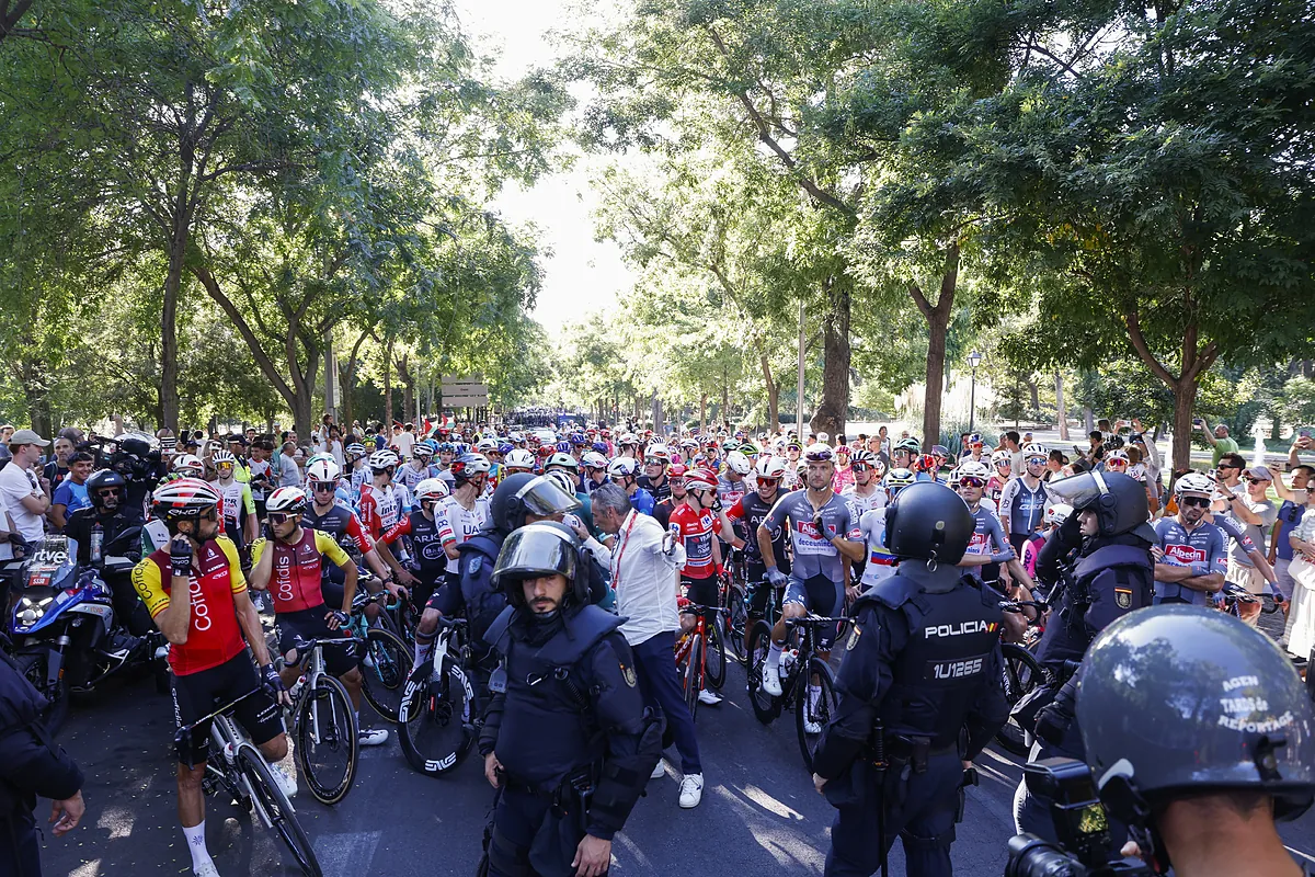 Antiviolencia propone multas de hasta 5.000 euros a 38 personas por los altercados en las últimas cuatro etapas de la Vuelta