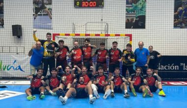 El Balonmano San Fernando ganó en su estreno liguero en Puente Genil.