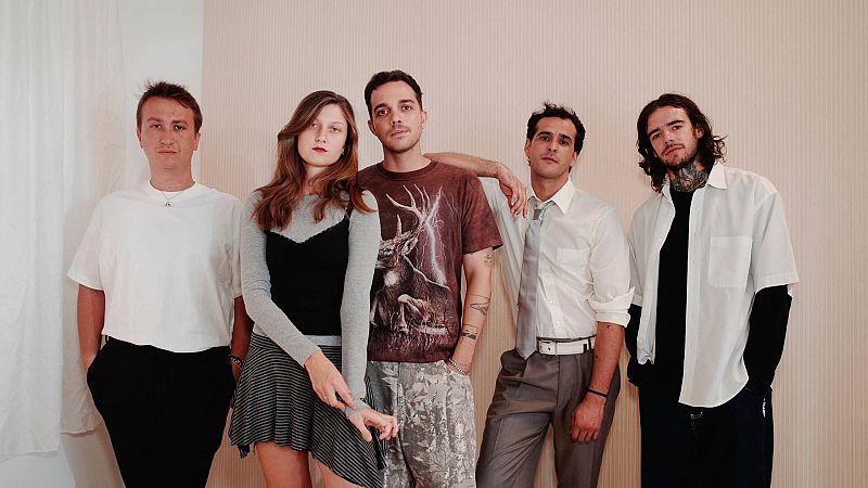 180 grados - Niña Polaca, Westerman, My Morning Jacket y ELYELLA ft MERINO