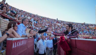 Lleno absoluto en Móstoles para ver a Morante, Rufo y Chicharro salir por la puerta grande