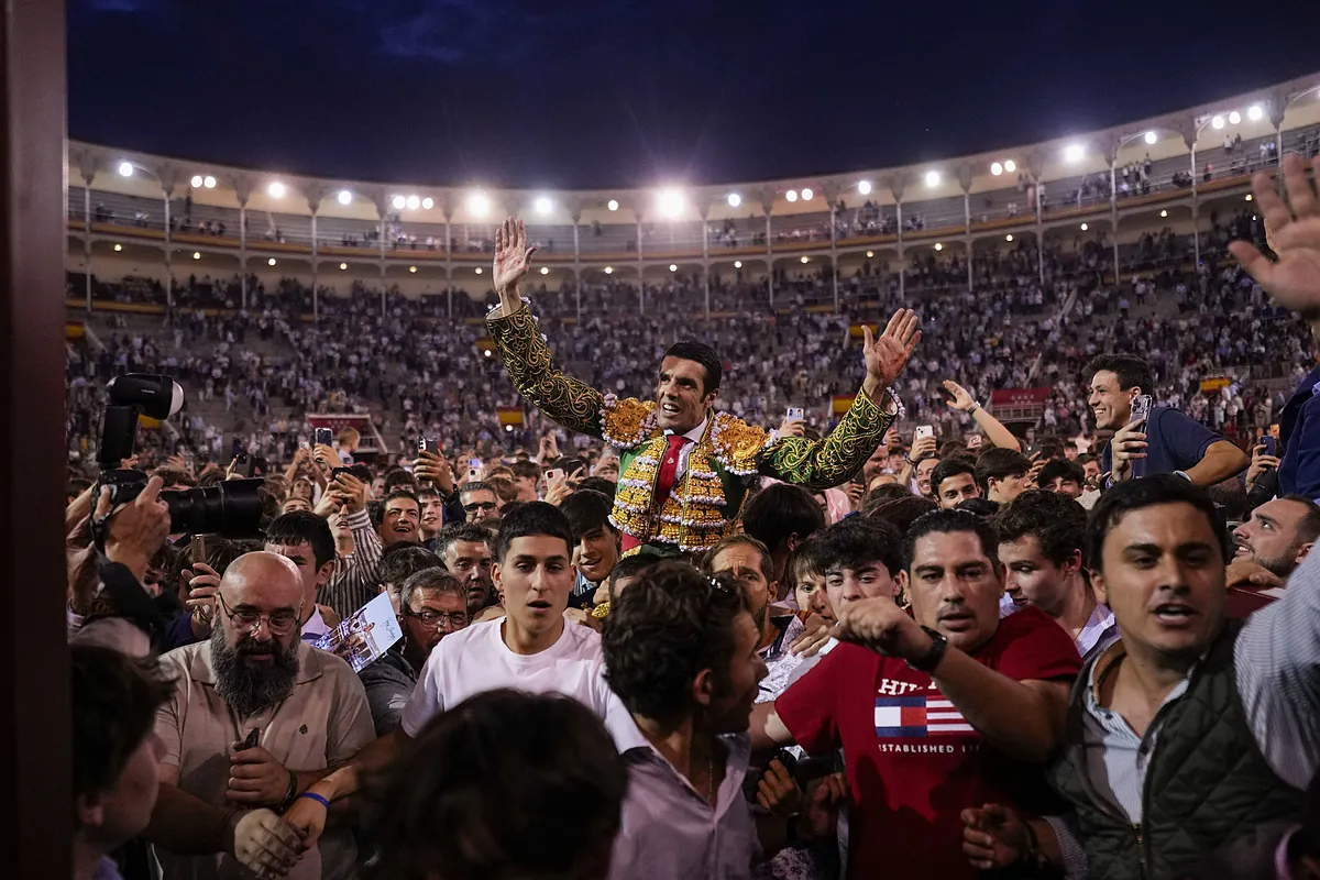 La desgarrada superación de Emilio de Justo, por la Puerta Grande de Las Ventas - El Mundo