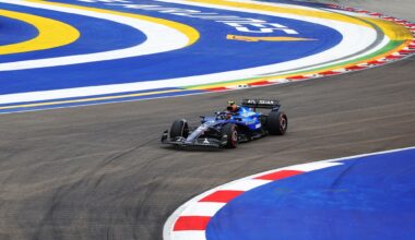 Carlos Sainz durante la tercera sesión de entrenamientos libres en Singapur.