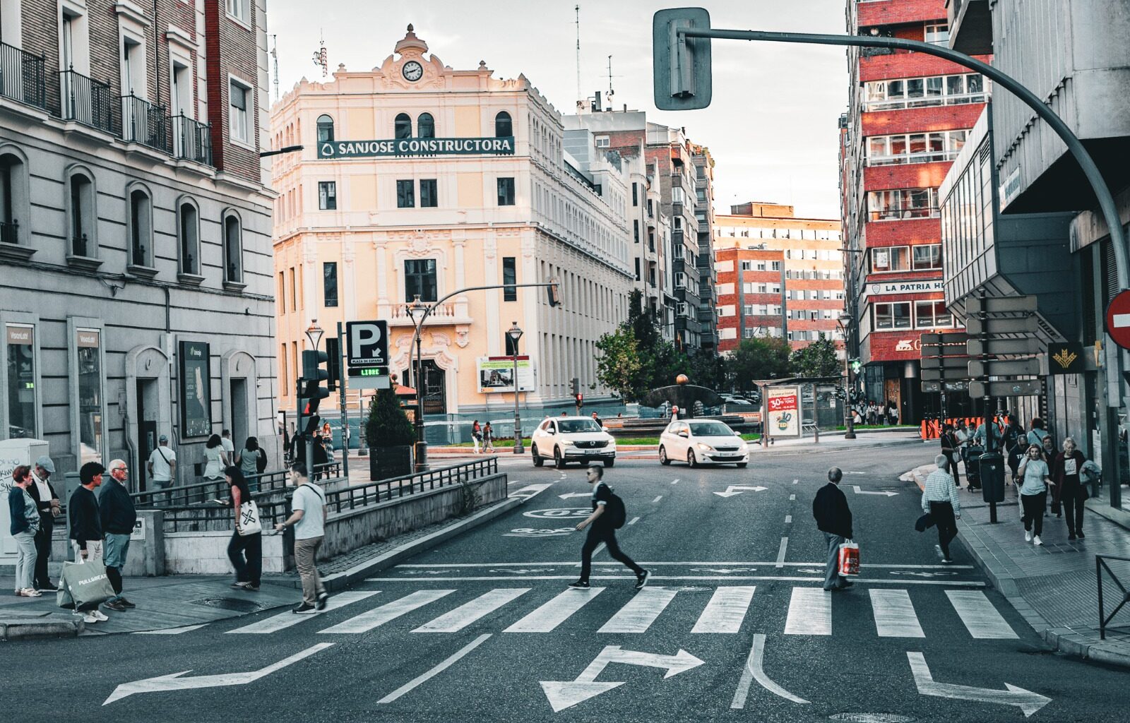 La Plaza de Madrid afronta seis semanas de obras de Aquavall en la fase final de la renovación de redes de la calle Gamazo
