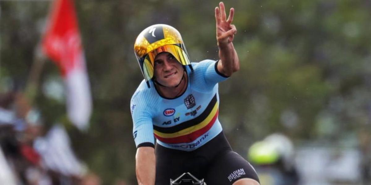 El mecánico de Evenepoel critica el segundo cambio de bici del belga