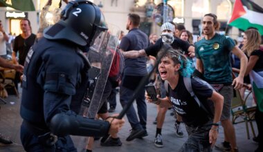 Ocho detenidos por altercados en Barcelona en una segunda manifestación de apoyo a Gaza - El Mundo