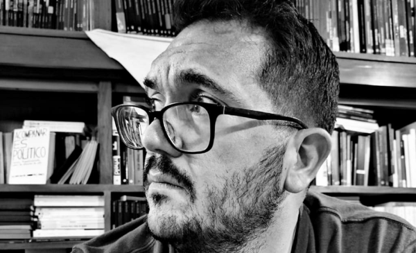 El escritor Juan Fernández Marauda presentará su última novela en la feria del libro de Trelew