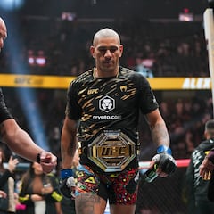 Pereira vuelve al trono en un minuto y Merab sigue siendo el rey