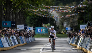 Pogacar suma su 19ª victoria este año al reinar en la Tres Valles Varesinos | Txirrindularitza