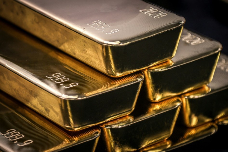 El precio del oro supera por primera vez los 4.000 dólares por onza