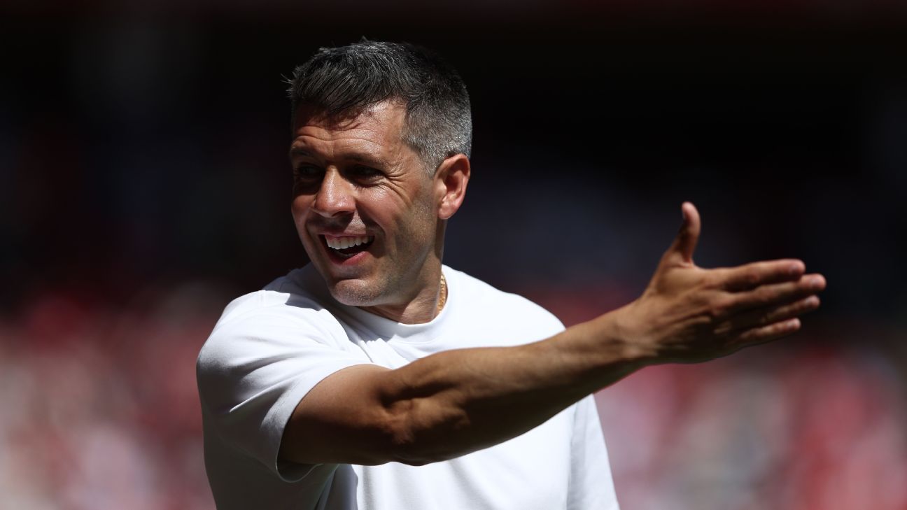 Paulo Pezzolano fue cesado en Watford
