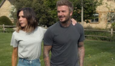 “Cuando la conocí me gustó todo sobre ella. Ahora hay alguna cosilla que no, pero….” Lo que nos desvela el documental de Victoria Beckham sobre su relación con David